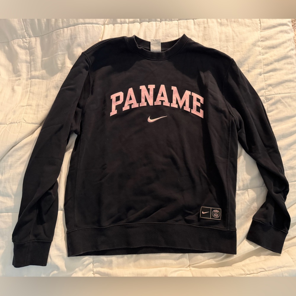 Nike Black Crewneck with Paris Saint Germain PSG pink panama